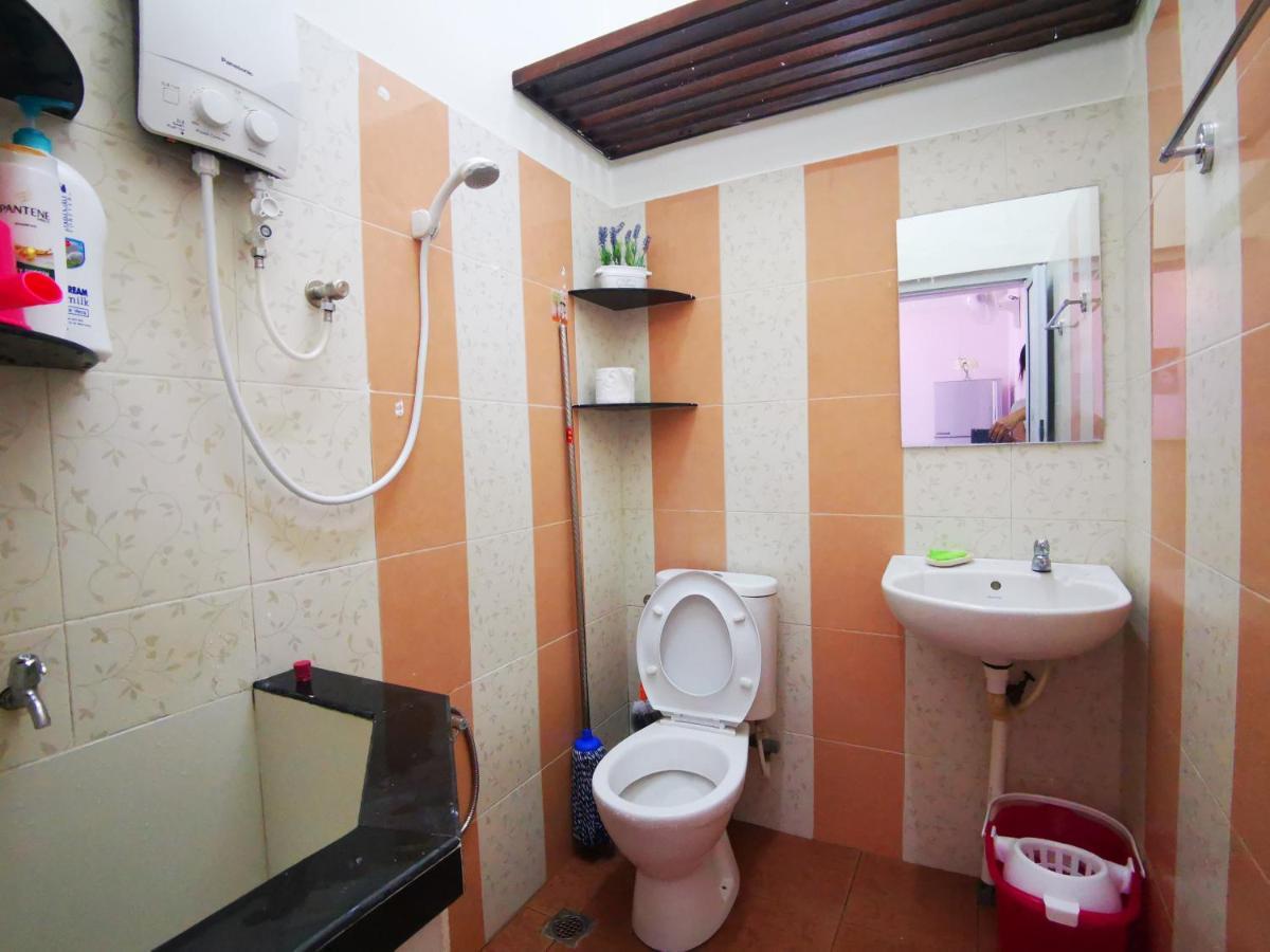 Bagan Terrace House Near To Sunway Carnival Mall, Seberang Jaya Villa Бътъруърт Екстериор снимка